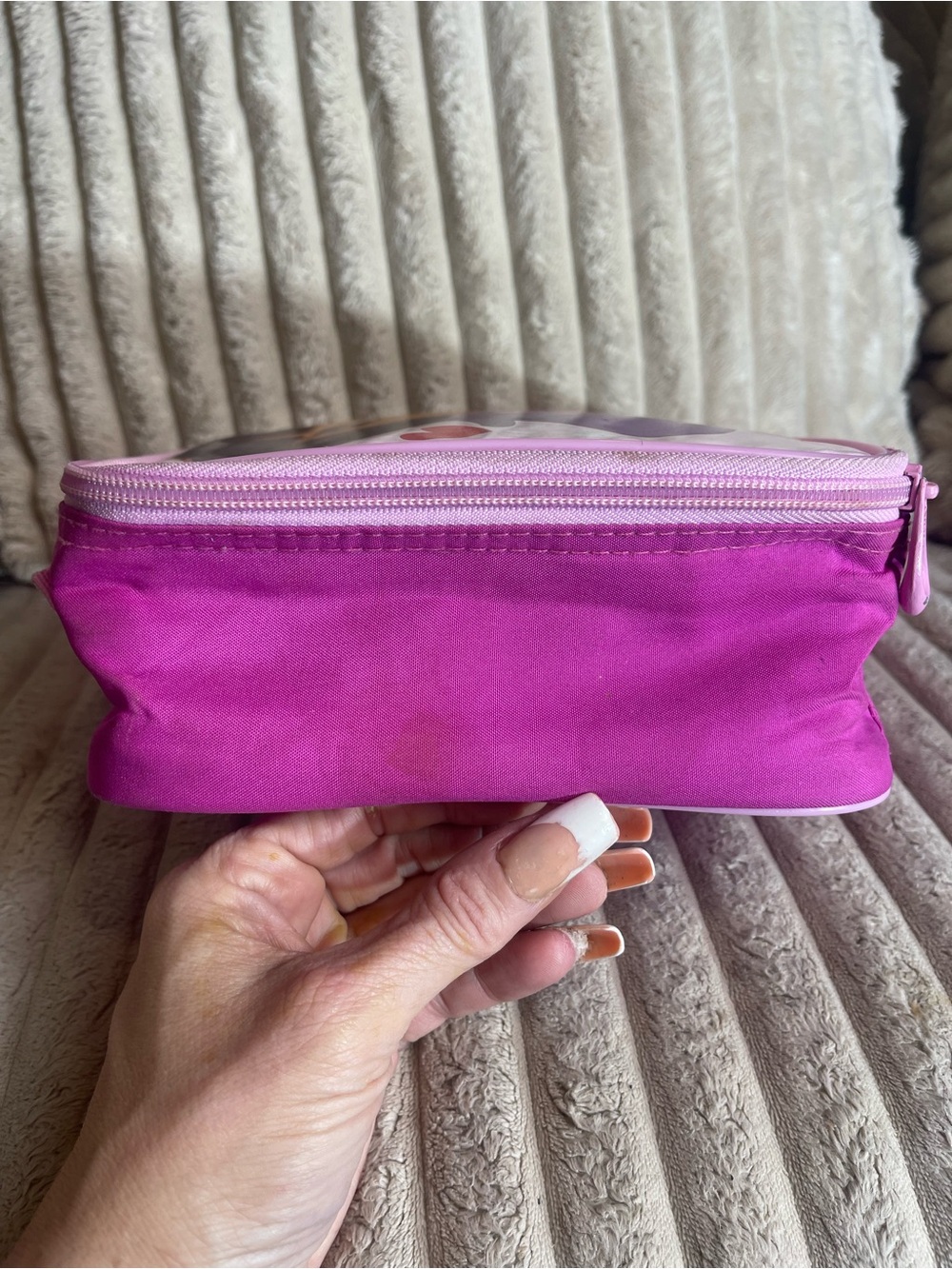 Thermos Kids Dora The Explorer Lunch Bag in Pink, Purple and Red Heart Accents - Picture 2 of 5